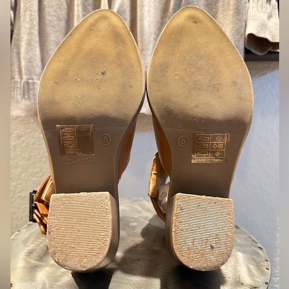 Lov Mark| Agenda Twin Buckle Booties| Size 8 - Picture 5 of 7